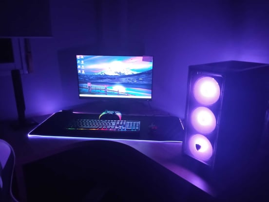 VolttierPC – Ordenador De Sobremesa AMD Ryzen 7 5700G | 32GB RAM | 1TB SSD NVMe | Radeon Vega 8 | WiFi 6 + Bluetooth 5.2 | Windows 11 Pro | PC Oficina Y Trabajo