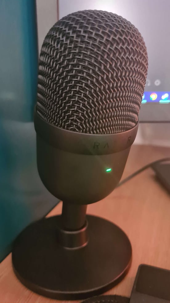 Microphone Razer Seiren Mini - Condensateur Ultra-compact Noir - Supercardioïde Pour Streaming