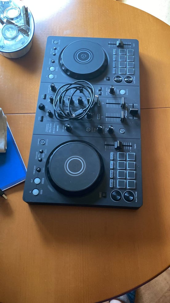 DJコントローラー、DDJ-FLX4 Pioneer DJ DDJ-FLX4 : Amazon.fr