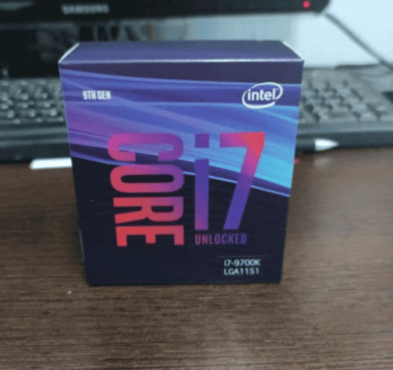 Processeur Intel Core I7-2700K D'occasion - 3.5 à 3.9 GHz, 4 Cœurs, Socket 1155 Avec Pâte Thermique