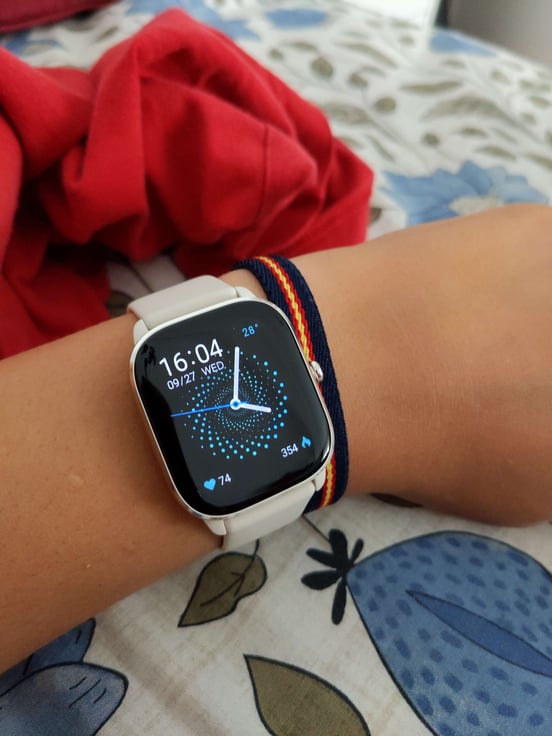 Amazfit GTS Mini Montre Connectée Noir