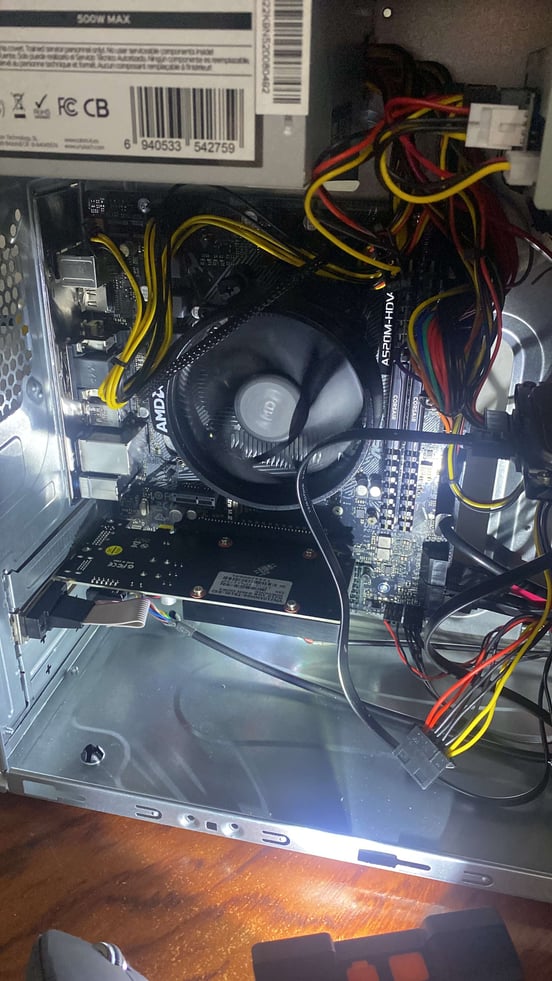 CPU ASRock A520M-HDV + Ryzen 5 5500 Asrock A520M-HDV | PcComponentes.fr