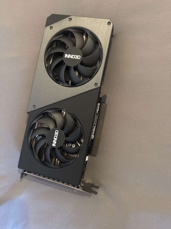INNO3D GeForce RTX 4070 Ti SUPER Carte graphique Inno3D GeForce RTX 4070 Ti SUPER TWIN X2 16 Go