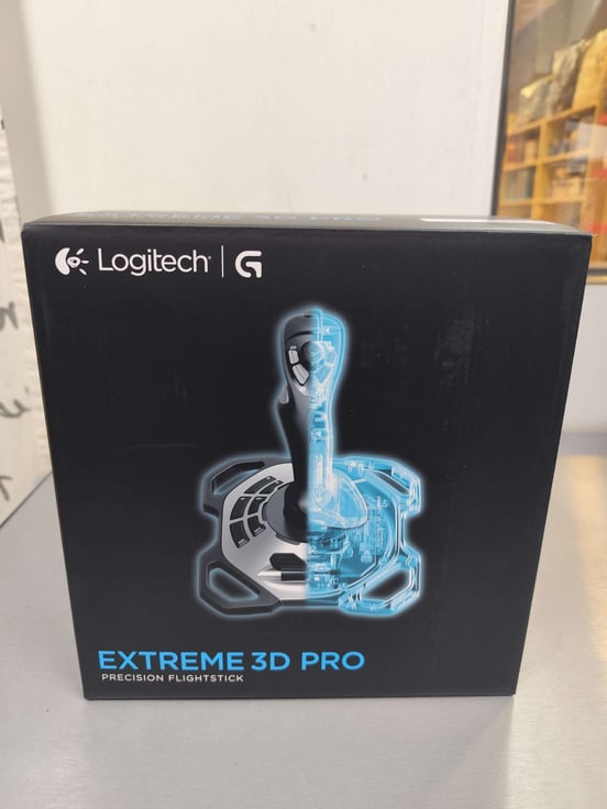 Joystick Logitech Extreme 3D Pro - 12 Boutons Programmables, Manche Rotatif - Pour PC - Noir/Argent