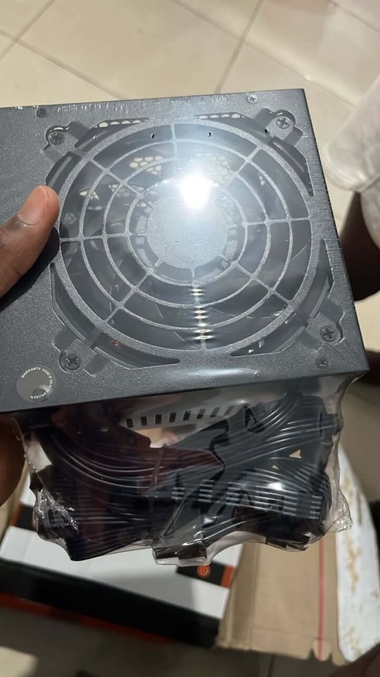 ATX Alimentation PC 650W ESGAMING 80 Plus Bronze Efficacité 85